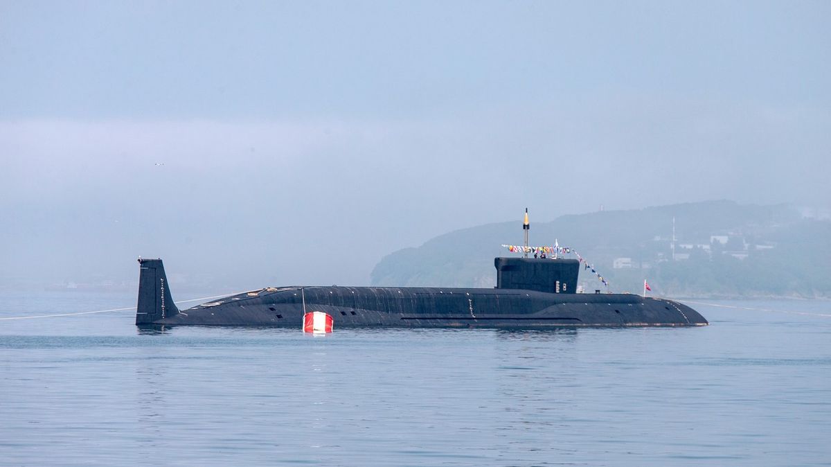 Moskva: Ponorka úspěšně otestovala balistické střely schopné nést jadernou hlavici